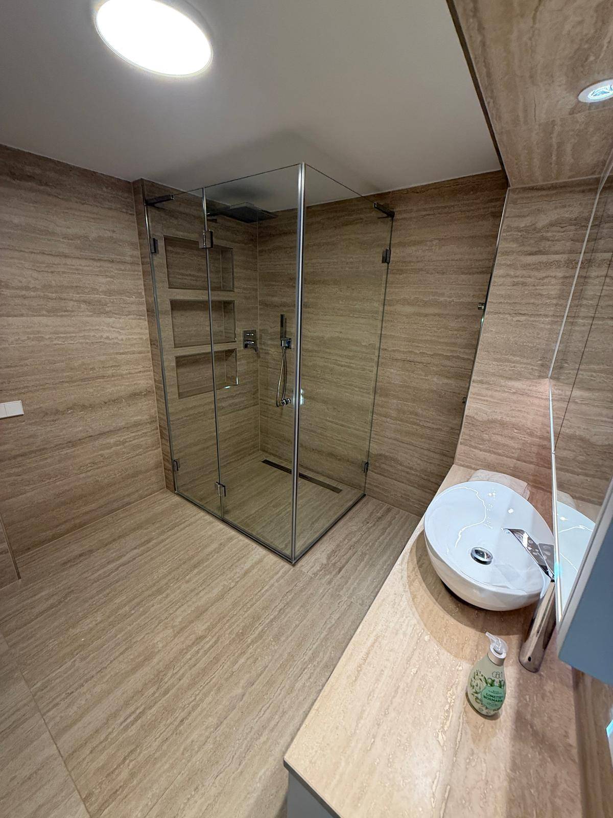 Bauvorhaben in Tegel – Neues Badezimmer 12